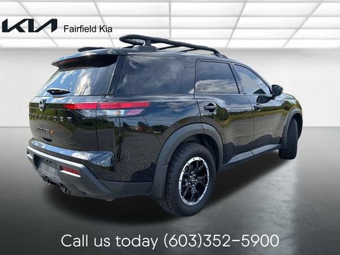 Used 2025 Nissan Pathfinder Rock Creek AWD/4WD image 5