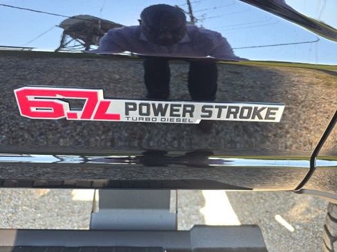 New 2025 Ford F250 Lariat w/ Lariat Ultimate Package image 12