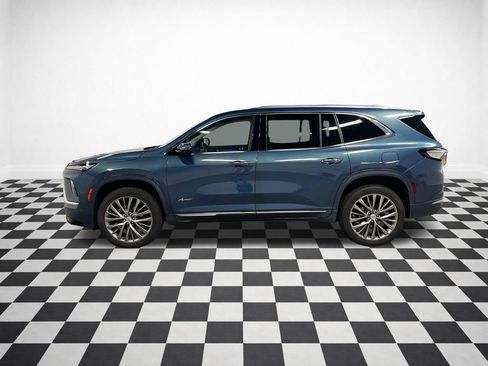 Certified 2025 Buick Enclave Avenir w/ Super Cruise Package AWD/4WD image 6
