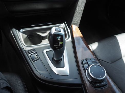 Used 2015 BMW ActiveHybrid 3 RWD image 23