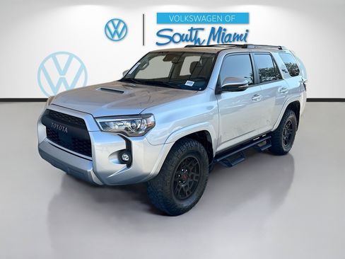 Used 2023 Toyota 4Runner TRD Off-Road Premium image 3