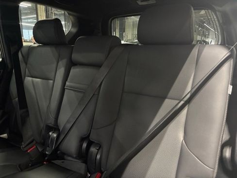 Used 2023 Lexus GX 460 Premium image 25