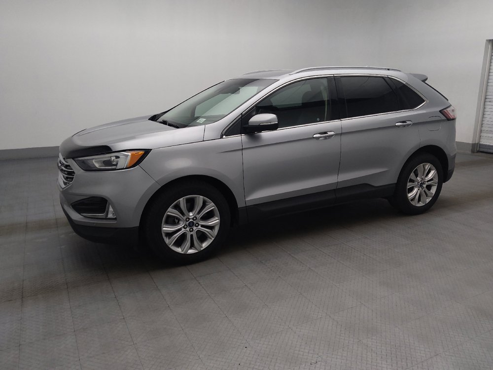 Used 2020 Ford Edge Titanium AWD/4WD image 2