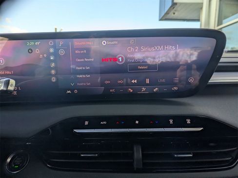 New 2026 Buick Enclave Preferred w/ Power Package image 17