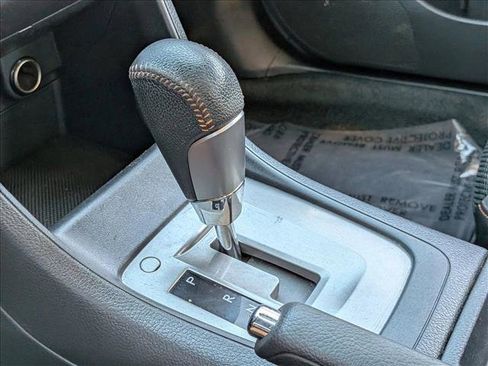 Used 2016 Subaru Crosstrek 2.0i Premium image 12