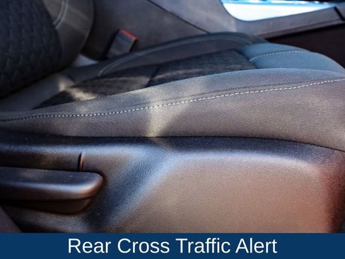 Used 2022 Chevrolet Blazer LT image 16