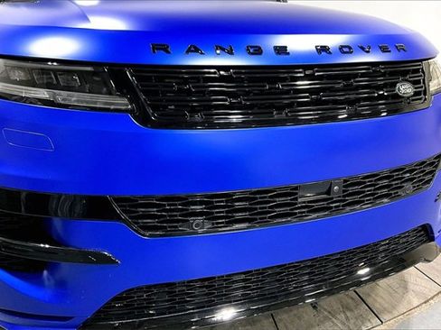 Used 2025 Land Rover Range Rover Sport Autobiography image 29