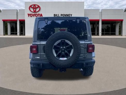 Used 2019 Jeep Wrangler Unlimited Rubicon AWD/4WD image 4