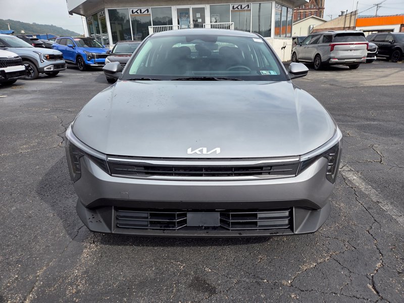 New 2026 Kia K4 FWD image 2