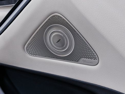 Used 2023 Mercedes-Benz S 580 4MATIC Sedan image 7