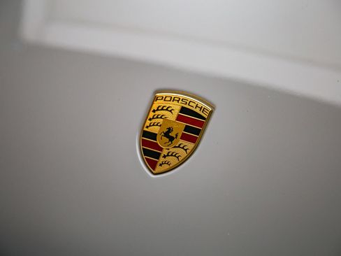 Used 2022 Porsche Macan S AWD/4WD image 12
