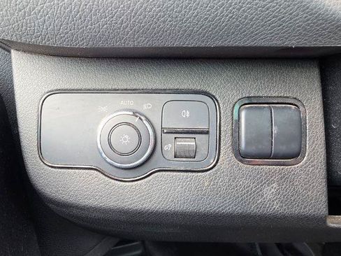 Used 2021 Mercedes-Benz Sprinter 2500 image 12