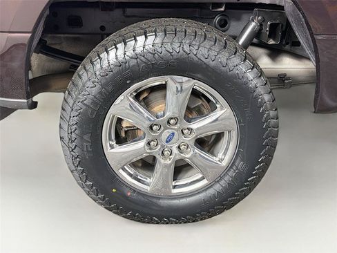 Used 2019 Ford F150 XLT w/ Equipment Group 302A Luxury AWD/4WD image 32