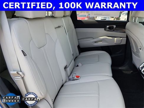 Certified 2025 Kia Sorento S w/ Panoramic Sunroof Package image 18