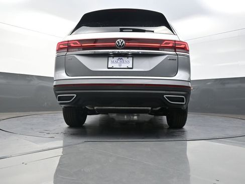 New 2026 Volkswagen Atlas SE image 26
