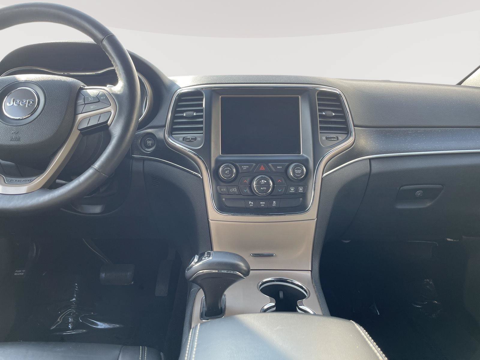 Used 2015 Jeep Grand Cherokee Limited AWD/4WD image 30