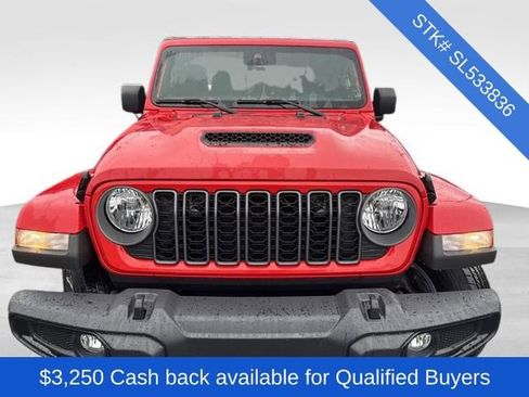 New 2025 Jeep Gladiator Sport image 2