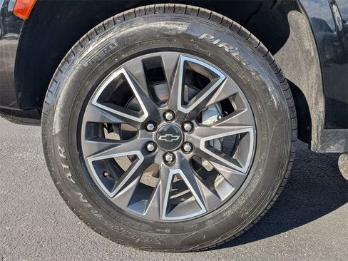 Used 2021 Chevrolet Tahoe Z71 image 21