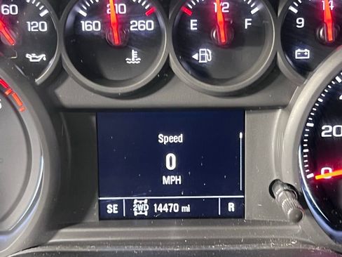 Used 2023 Chevrolet Silverado 1500 Custom w/ LPO, Dark Essentials Package image 15