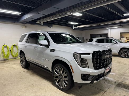 New 2026 GMC Yukon Denali Ultimate image 3
