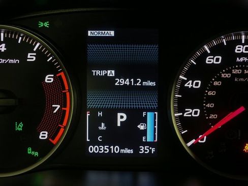 Used 2024 Mitsubishi Eclipse Cross SE image 33