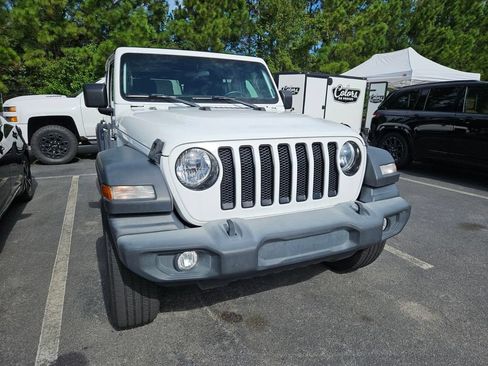 Used 2022 Jeep Wrangler Unlimited Sport AWD/4WD image 4