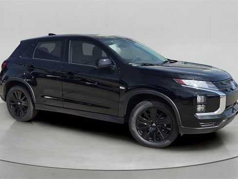 Used 2025 Mitsubishi Outlander Sport LE image 7