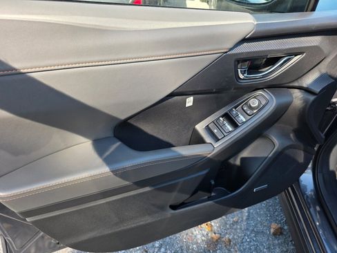 New 2025 Subaru Crosstrek 2.5i Limited w/ Popular Package #4A image 14