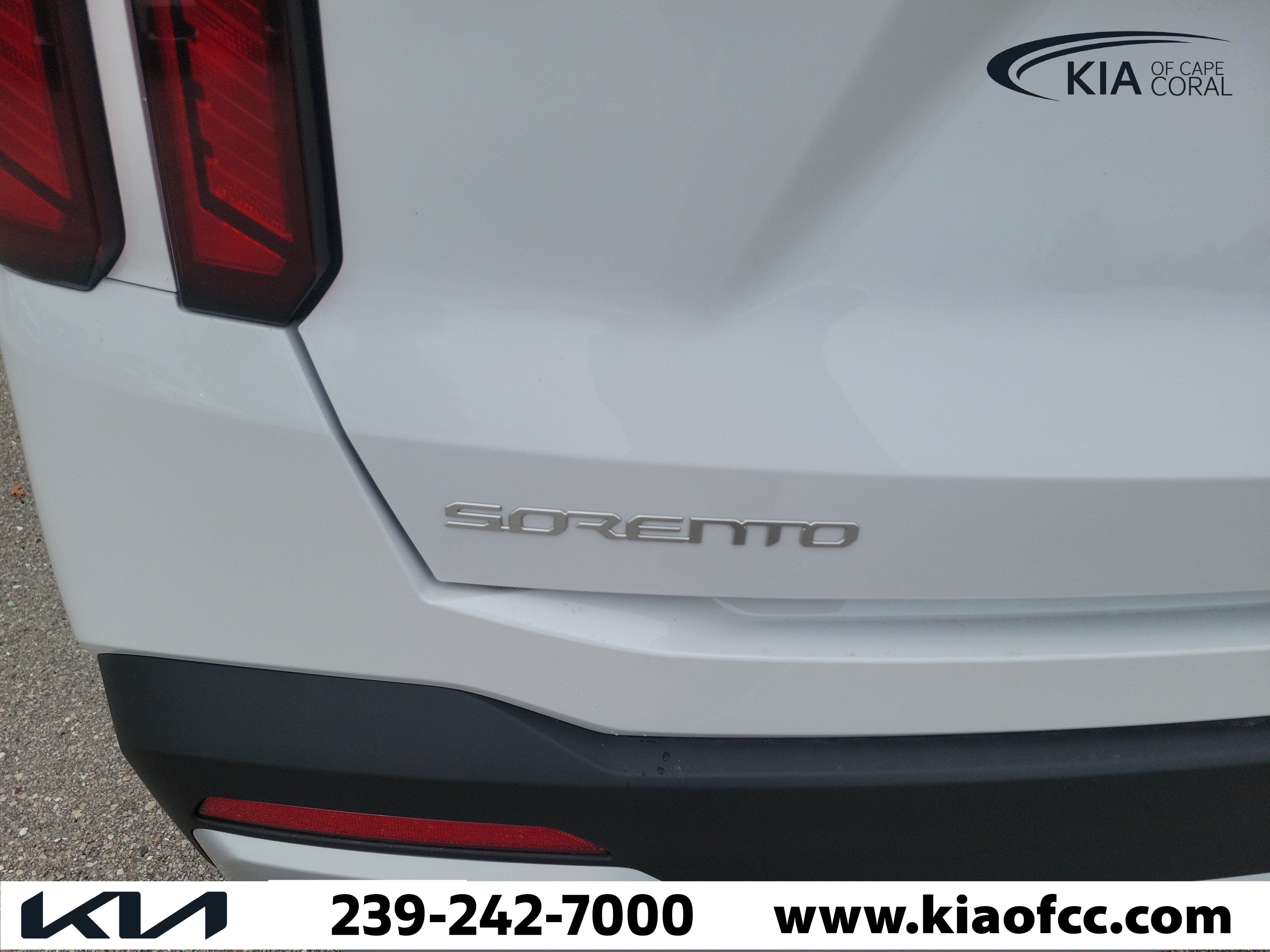 New 2026 Kia Sorento LX FWD image 11