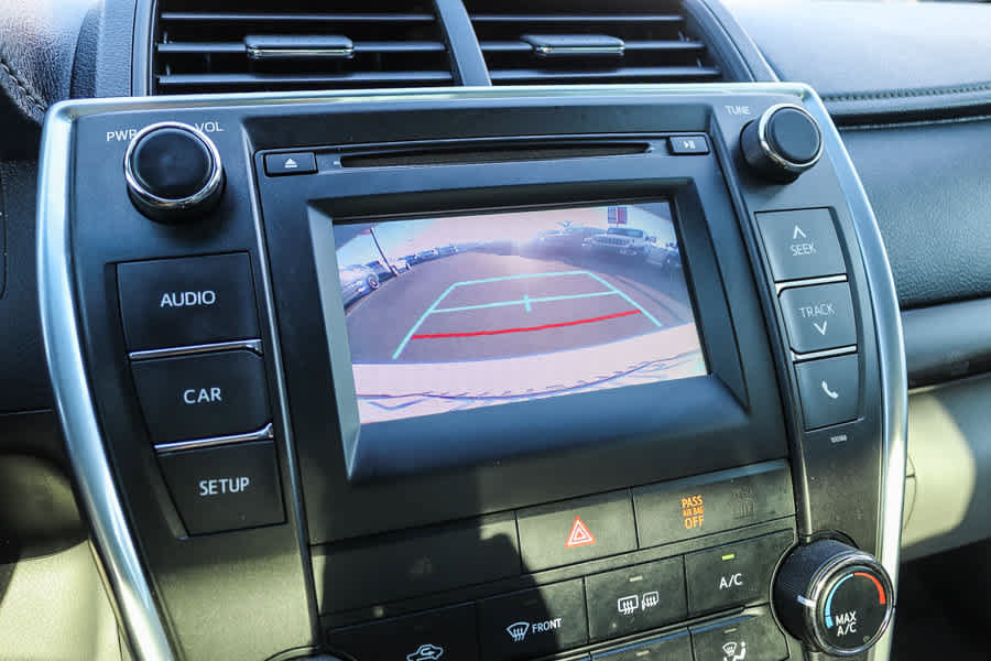 Used 2015 Toyota Camry LE FWD image 24