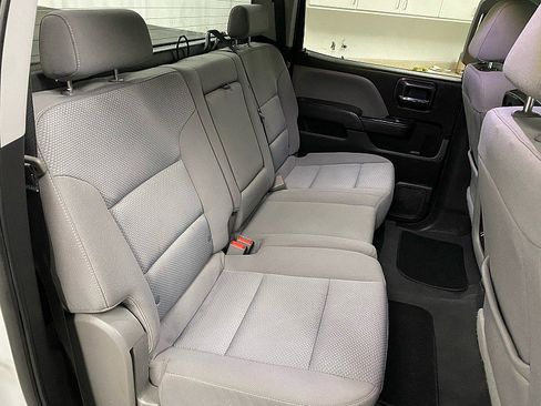 Used 2018 Chevrolet Silverado 1500 Custom w/ Custom Value Package image 13