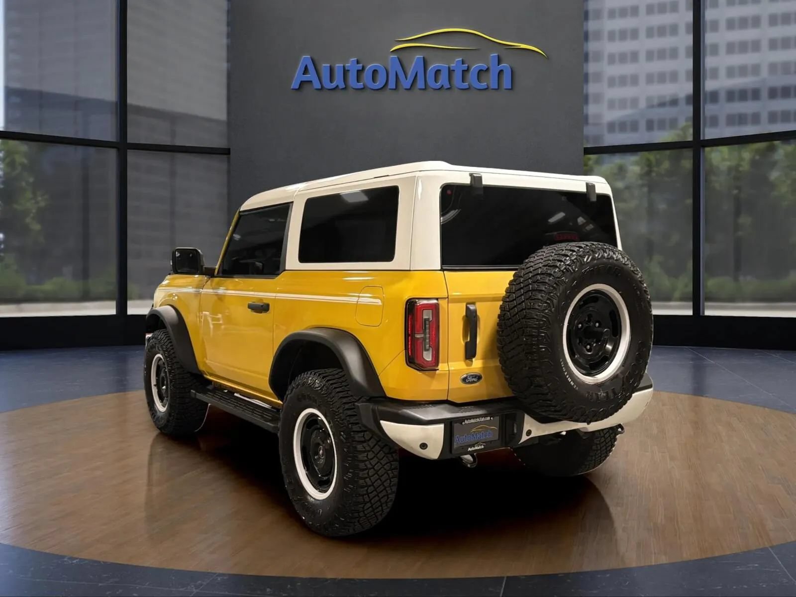 Used 2024 Ford Bronco Heritage Edition AWD/4WD image 9