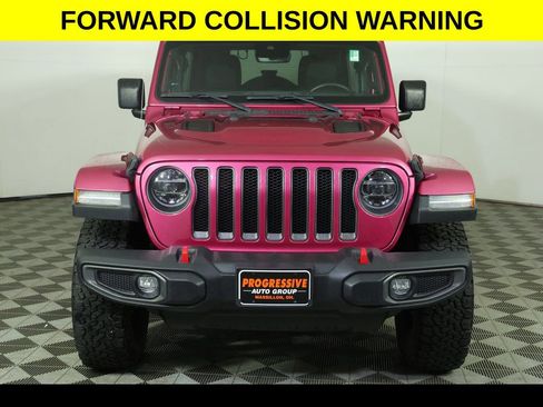 Used 2022 Jeep Wrangler Unlimited Rubicon w/ LED Lighting Group AWD/4WD image 11