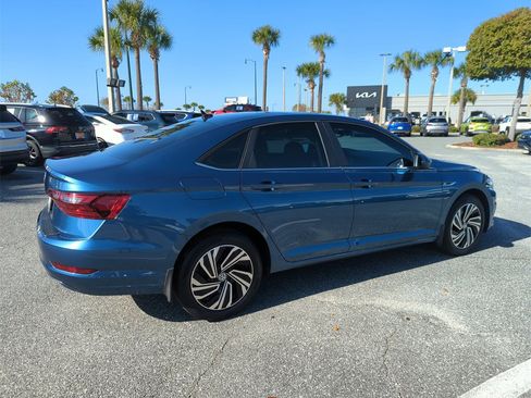 Used 2020 Volkswagen Jetta SEL image 5