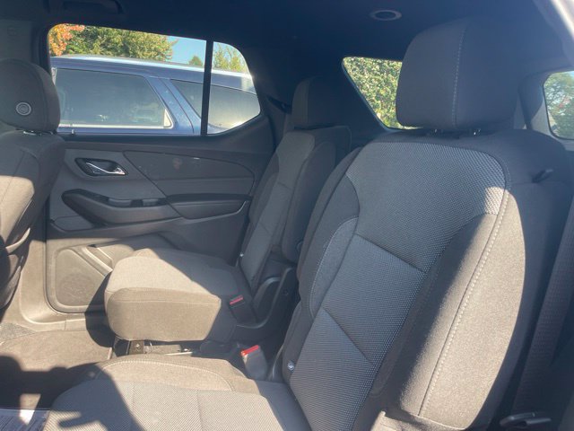 Used 2023 Chevrolet Traverse LT FWD image 7