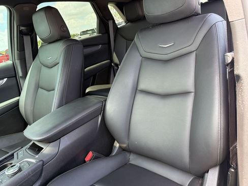 Used 2023 Cadillac XT5 Luxury FWD image 26