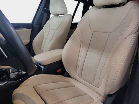 Used 2024 BMW X3 sDrive30i w/ Premium Package RWD image 17