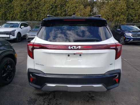 New 2026 Kia Seltos S AWD/4WD image 3