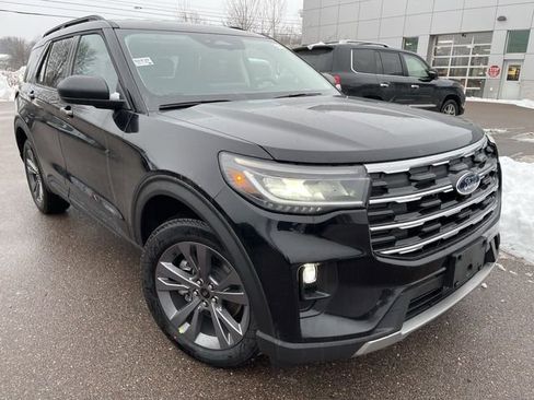 New 2026 Ford Explorer Active w/ Active Comfort Package image 1