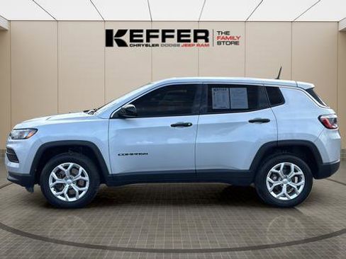 Certified 2024 Jeep Compass Sport image 2