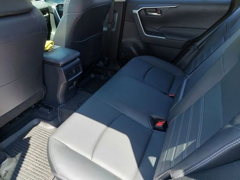 Certified 2022 Toyota RAV4 XLE Premium AWD/4WD image 35