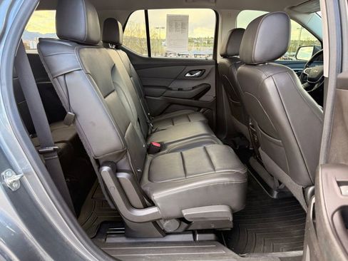 Used 2020 Chevrolet Traverse LT AWD/4WD image 28