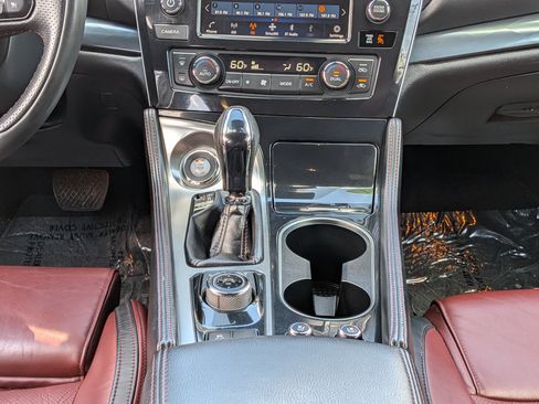 Used 2021 Nissan Maxima Platinum w/ 40th Anniversary Package FWD image 20
