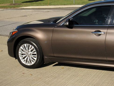 Used 2015 INFINITI Q70 L 3.7 image 10