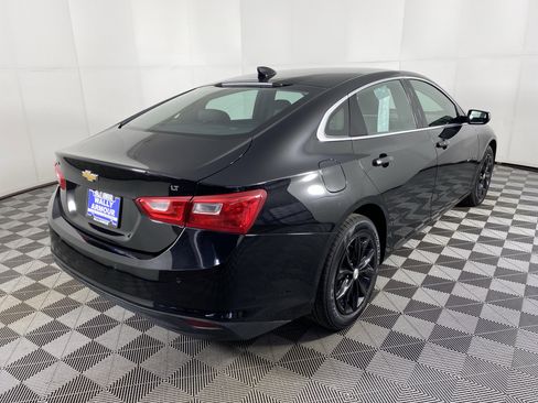 Used 2025 Chevrolet Malibu LT image 7
