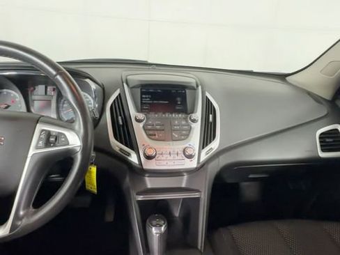 Used 2017 GMC Terrain SLE w/ Convenience Package AWD/4WD image 17