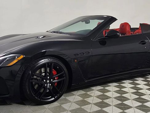 Used 2018 Maserati GranTurismo Sport image 10