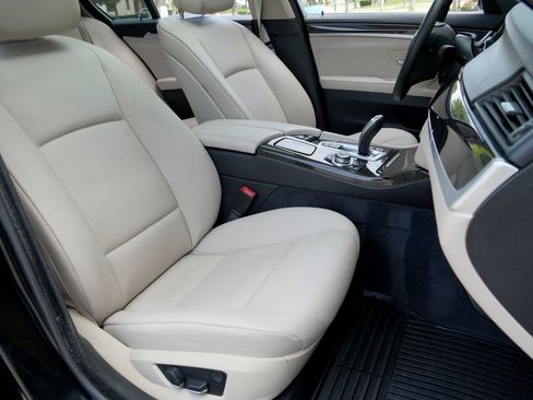 Used 2012 BMW 528i Sedan RWD image 8