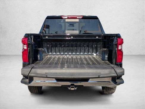 Used 2025 Chevrolet Silverado 1500 LT w/ Convenience Package II image 6