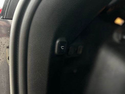 Used 2022 Jeep Cherokee Latitude Lux w/ Sun & Sound Group image 14